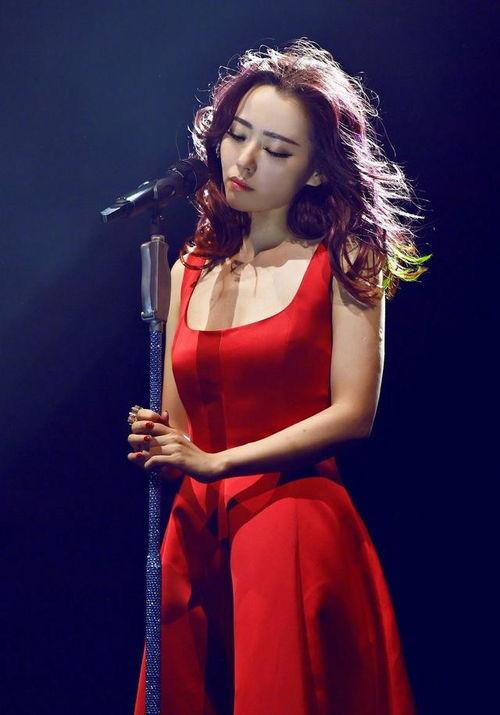 演艺界明星,星光熠熠的璀璨人生